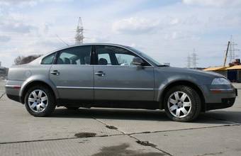 2004 Volkswagen Passat Pictures