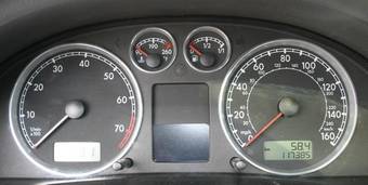 2004 Volkswagen Passat Images