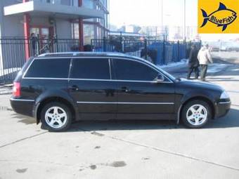 2004 Volkswagen Passat Photos