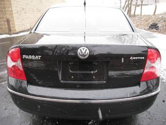 2004 Volkswagen Passat Wallpapers