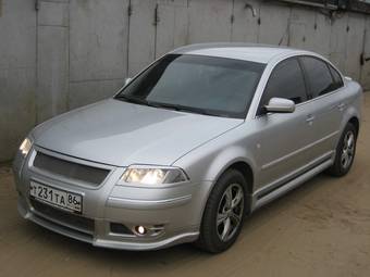 2004 Volkswagen Passat Photos