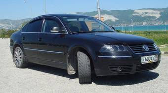 2004 Volkswagen Passat Pictures