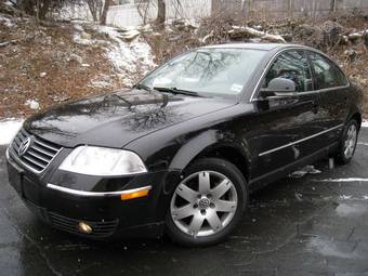 2004 Volkswagen Passat Photos