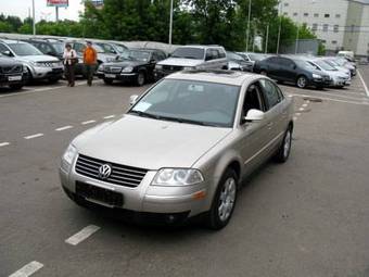 2004 Volkswagen Passat Pictures