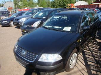 2004 Volkswagen Passat Photos