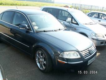 2004 Volkswagen Passat Pictures