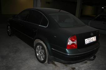 2004 Volkswagen Passat Photos