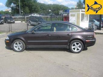 2004 Volkswagen Passat Images