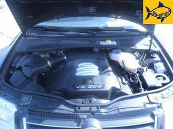 2004 Volkswagen Passat Pictures