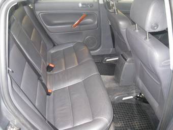 2004 Volkswagen Passat Wallpapers