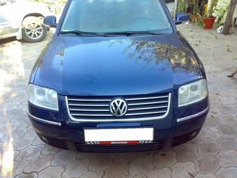 2004 Volkswagen Passat Photos