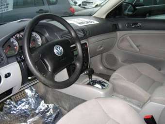 2005 Volkswagen Passat Pictures