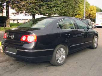 2005 Volkswagen Passat Pics