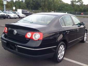 2005 Volkswagen Passat Pictures