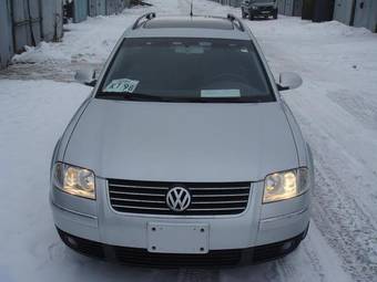 2005 Volkswagen Passat Images