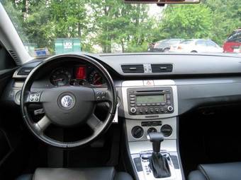 2005 Volkswagen Passat Pictures