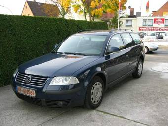 2005 Volkswagen Passat Photos