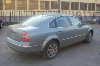 2005 Volkswagen Passat Pictures