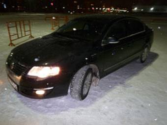 2005 Volkswagen Passat Photos