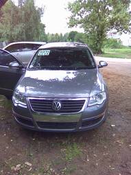 2005 Volkswagen Passat Photos