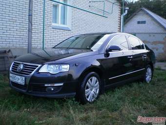 2005 Volkswagen Passat Photos