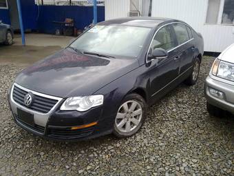 2005 Volkswagen Passat Pictures