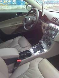 2005 Volkswagen Passat Pictures
