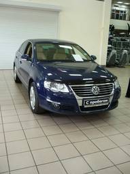 2005 Volkswagen Passat Photos