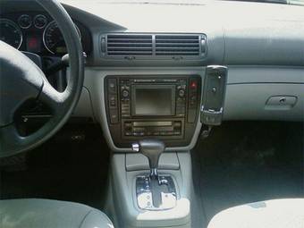 2005 Volkswagen Passat Pictures