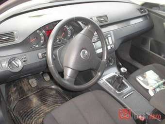 2006 Volkswagen Passat Photos