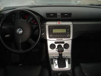 2006 Volkswagen Passat Pictures
