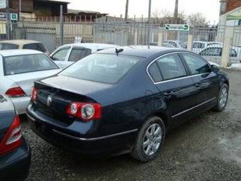 2006 Volkswagen Passat Images