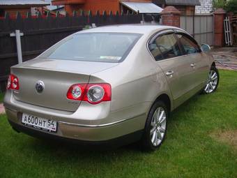 2006 Volkswagen Passat Pics