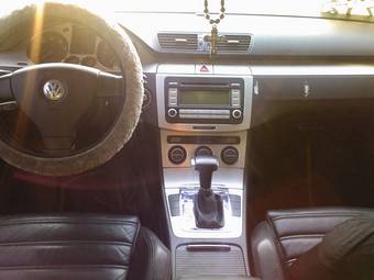 2006 Volkswagen Passat Photos