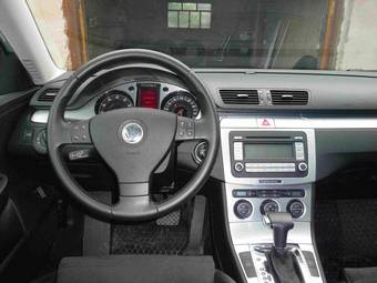 2006 Volkswagen Passat Photos