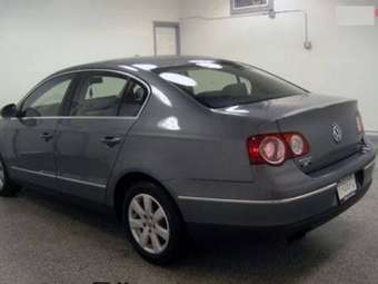 2007 Volkswagen Passat Photos