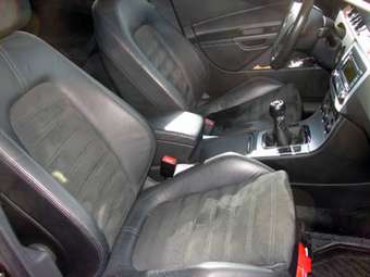 2007 Volkswagen Passat Images
