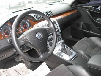 2007 Volkswagen Passat Images