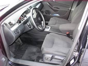 2007 Volkswagen Passat Photos