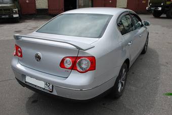 2007 Volkswagen Passat Photos