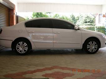 2007 Volkswagen Passat Photos