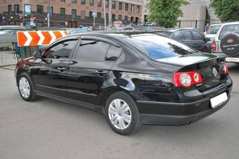 2007 Volkswagen Passat Photos