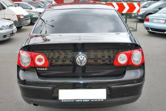 2007 Volkswagen Passat Pictures