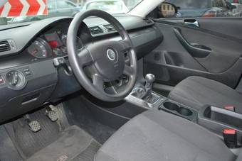 2007 Volkswagen Passat Photos