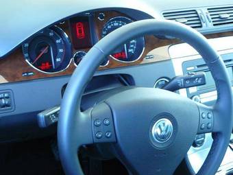 2008 Volkswagen Passat Pictures