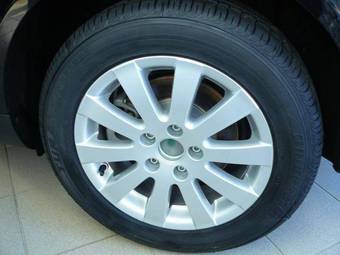2008 Volkswagen Passat Photos