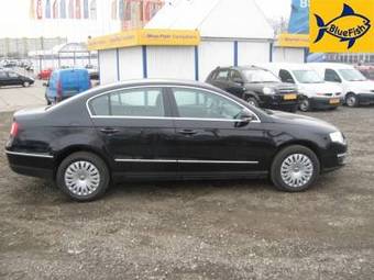 2008 Volkswagen Passat Photos