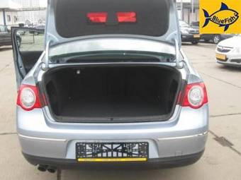 2008 Volkswagen Passat Pictures