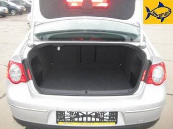 2008 Volkswagen Passat Pics