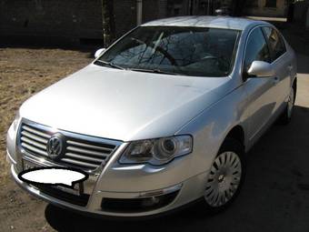 2008 Volkswagen Passat Photos